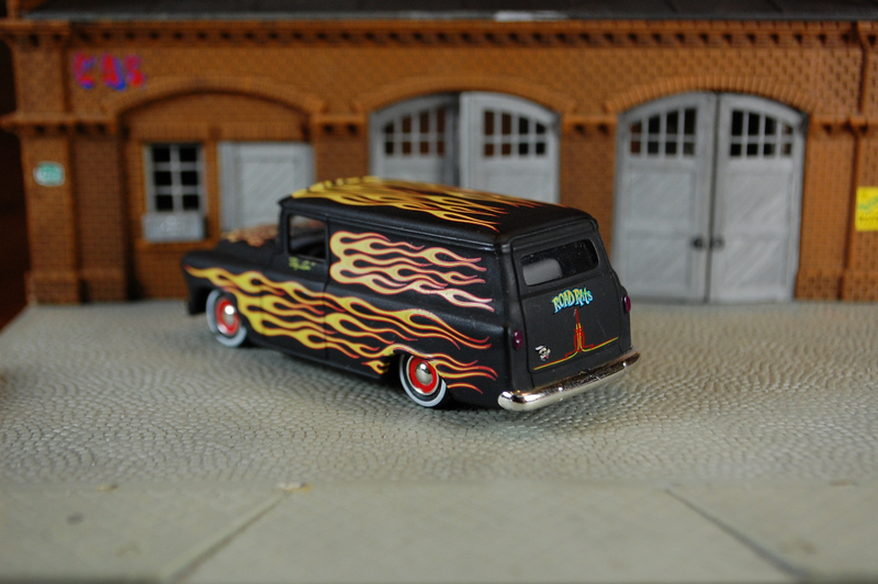 Illustration for article titled Flamed Friday, big 'burb edition.